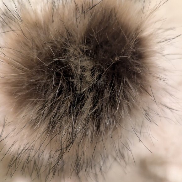 Winter hat - Picture 2 of 5